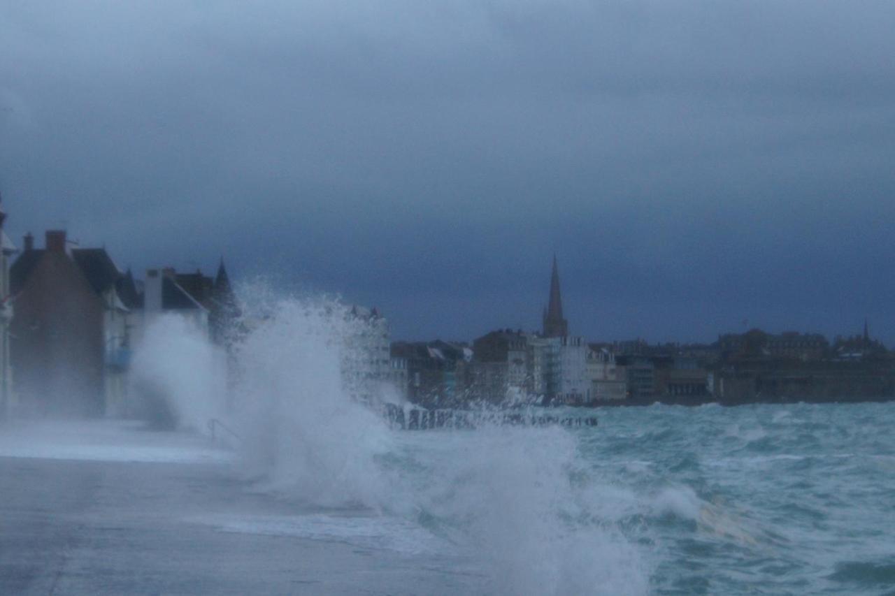 הוילה Saint Malo, Le Pont, Maison Plage A 100M מראה חיצוני תמונה
